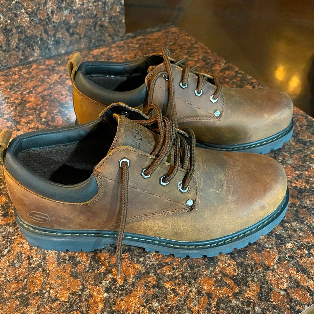 MENS SKECHERS